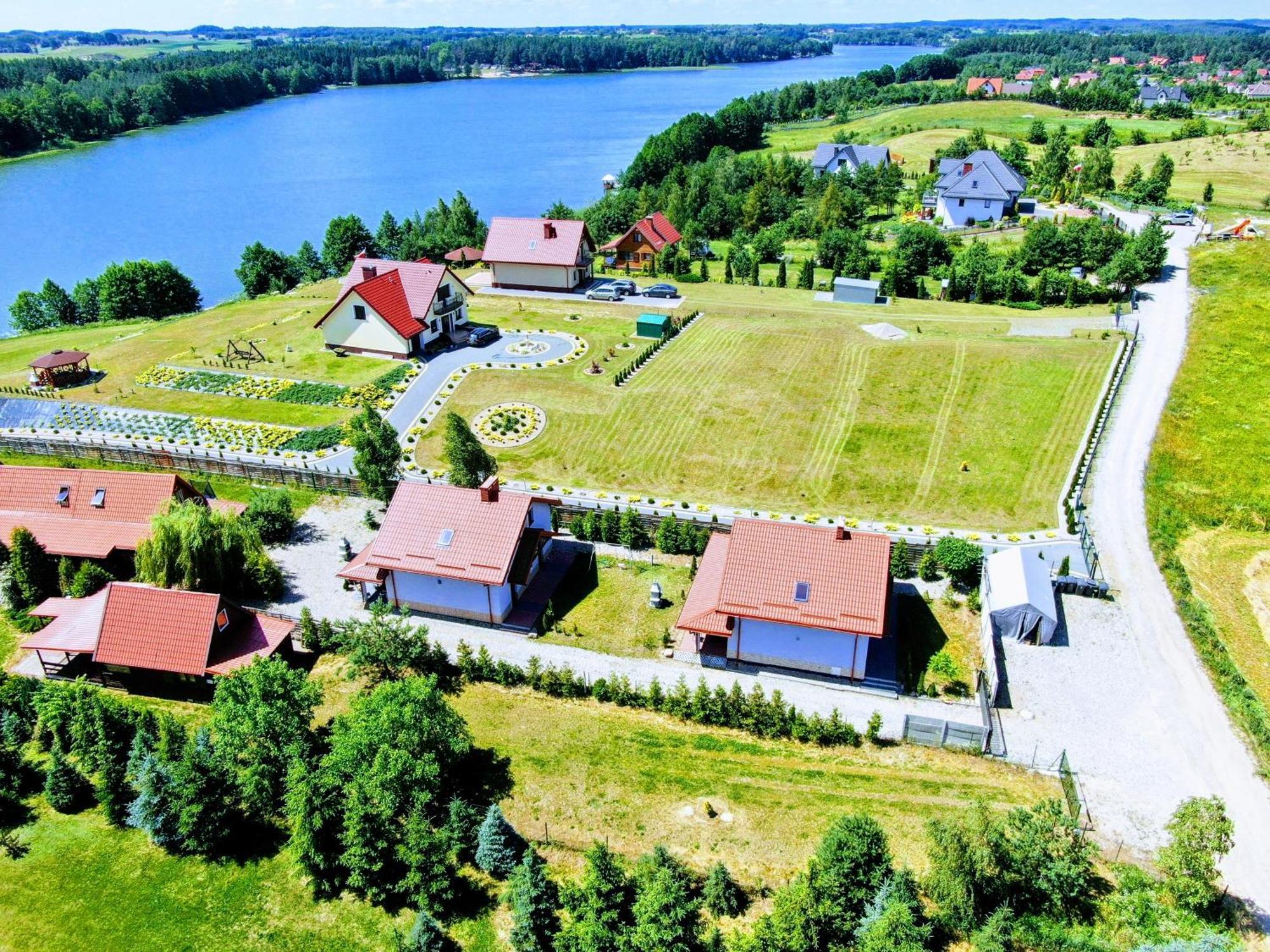 Apartamenty Jasmin I Lilia Jez. Sunowo Kolo Elku Chrzanowo Exterior foto
